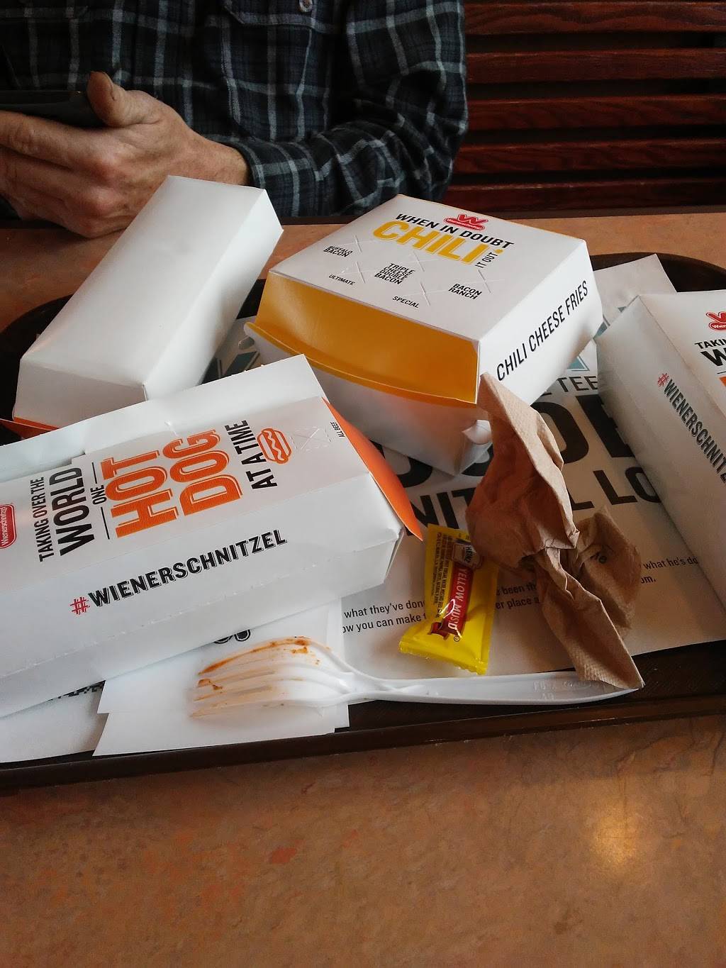 Wienerschnitzel | restaurant | 1120 N Market St, Redding, CA 96001, USA | 5302414960 OR +1 530-241-4960