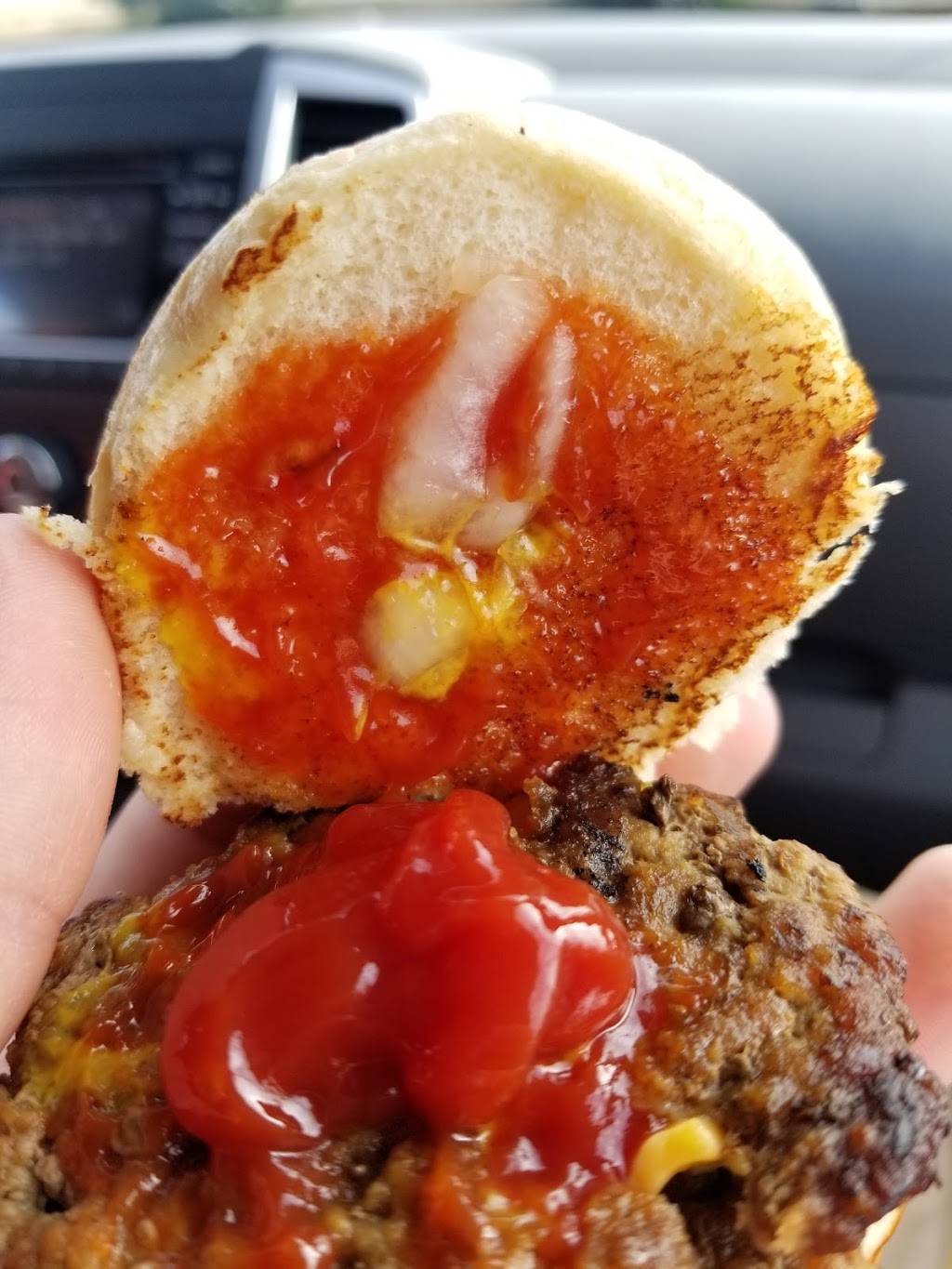 Hardees | restaurant | 11017 Jefferson Ave, Newport News, VA 23601, USA | 7575994454 OR +1 757-599-4454