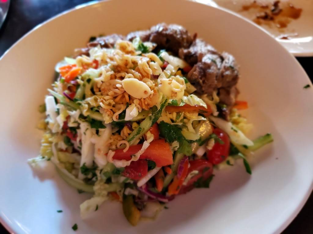 Kona Grill | restaurant | 3111 W Chandler Blvd, Chandler, AZ 85226, USA | 4807921711 OR +1 480-792-1711