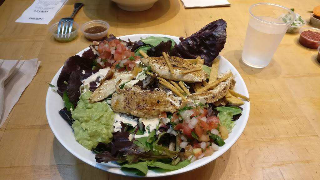 Rubios Coastal Grill | restaurant | 8935 Towne Centre Dr #100, San Diego, CA 92122, USA | 8584531666 OR +1 858-453-1666