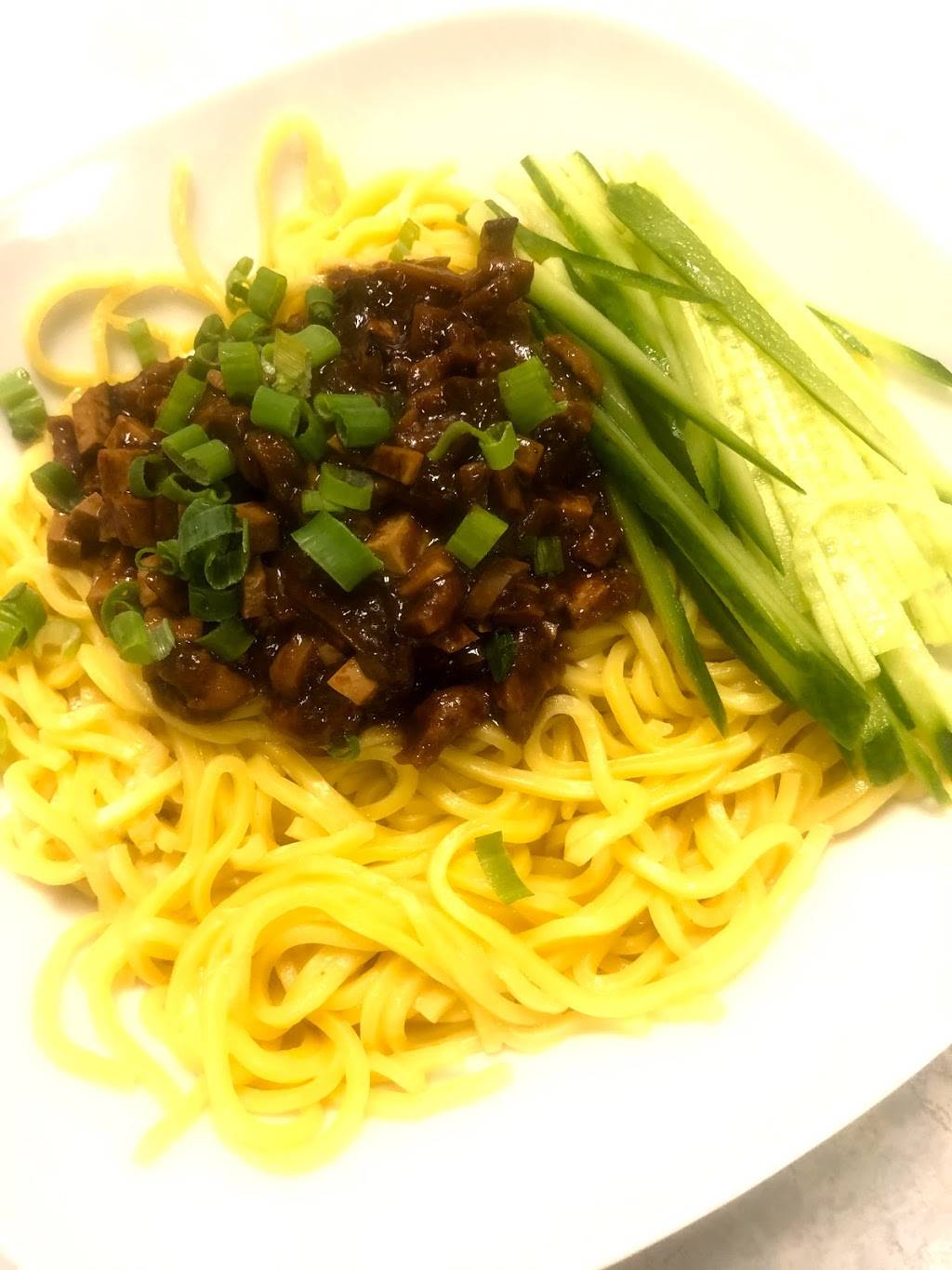 Boiling Fish | restaurant | 22511 Hwy 99 #101, Edmonds, WA 98026, USA | 4256701071 OR +1 425-670-1071