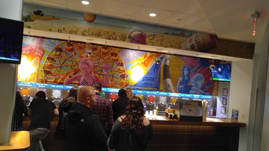 Wet Willies | restaurant | The Playground at Caesars 1 Atlantic Ocean, Atlantic City, NJ 08401, USA | 6092467398 OR +1 609-246-7398