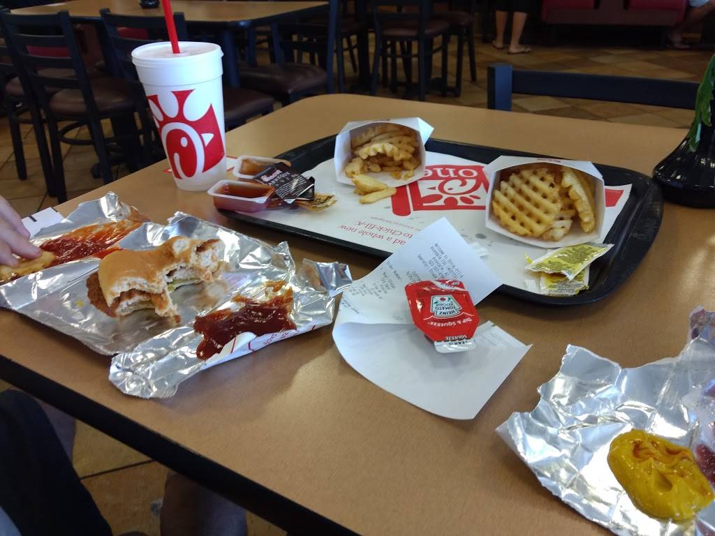 Chick-fil-A | restaurant | 10180 W McDowell Rd, Avondale, AZ 85392, USA | 6239074780 OR +1 623-907-4780