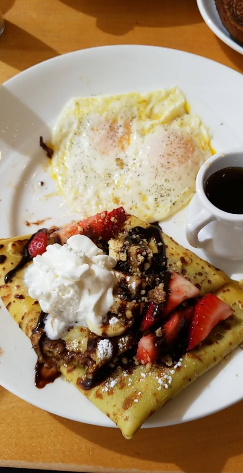 Yolk - South Loop | restaurant | 1120 S Michigan Ave, Chicago, IL 60605, USA | 3127899655 OR +1 312-789-9655