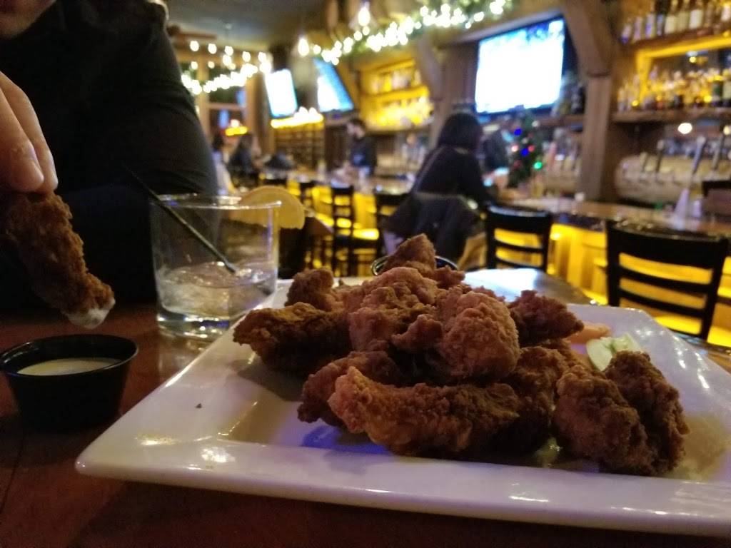 The Lodge Sports Grille | restaurant | 107 Lake St, Kirkland, WA 98033, USA | 4252027663 OR +1 425-202-7663