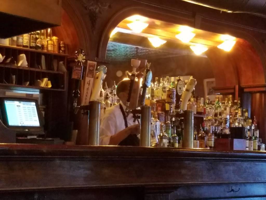 The Point In Fells | restaurant | 1738 Thames St, Baltimore, MD 21231, USA | 4103277264 OR +1 410-327-7264