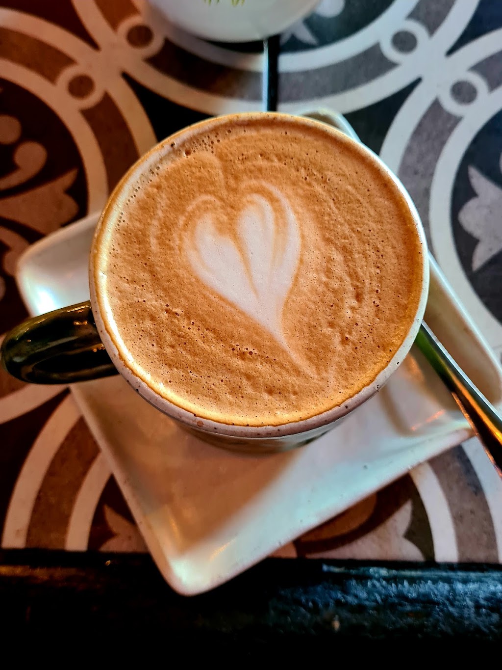 The Koffie House | cafe | 602 Greene St, Key West, FL 33040, USA | 3057417647 OR +1 305-741-7647