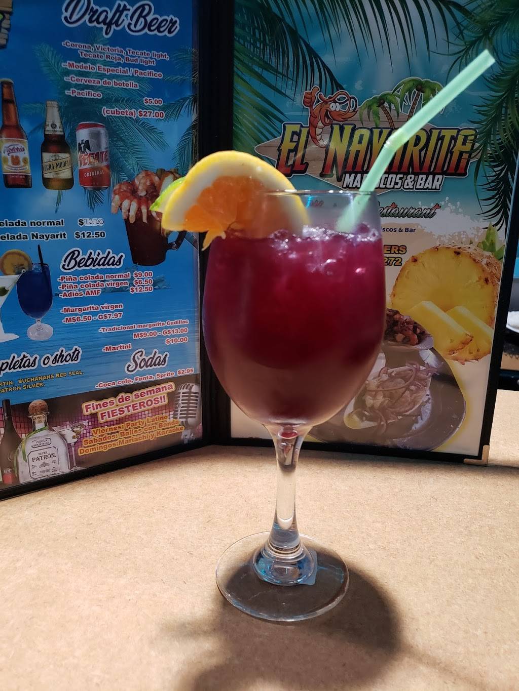 El Nayarita Mariscos & Bar | restaurant | 9506 19th Ave SE, Everett, WA 98208, USA | 4259487914 OR +1 425-948-7914