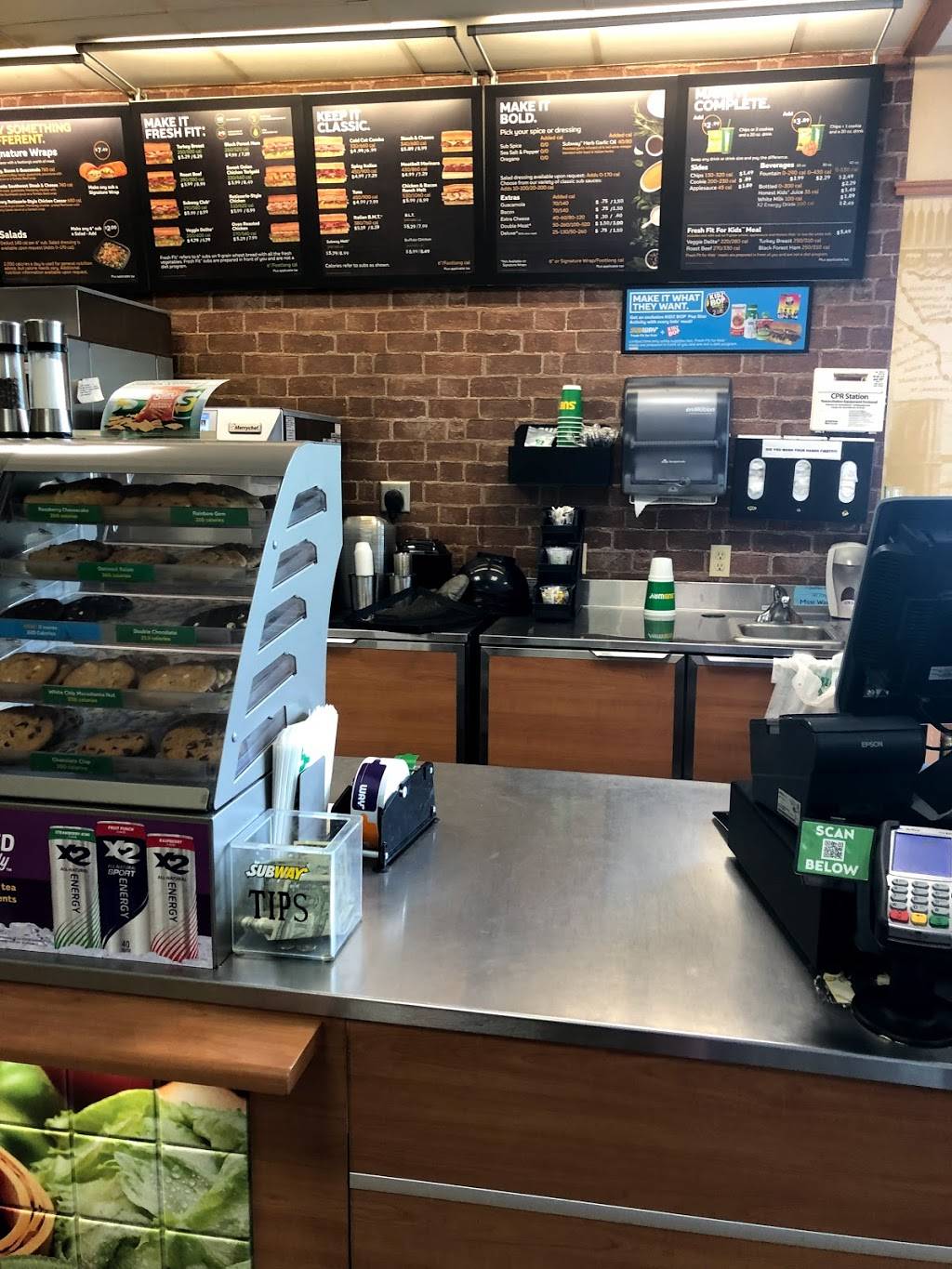 Subway | restaurant | 264 Broadway, Whitehall, NY 12887, USA | 5184992903 OR +1 518-499-2903