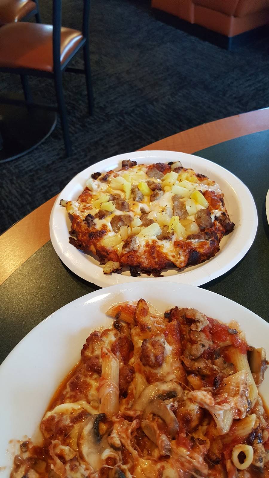 Round Table Pizza | meal delivery | 3375 Port Chicago Hwy Suite #57, Concord, CA 94520, USA | 9258251993 OR +1 925-825-1993