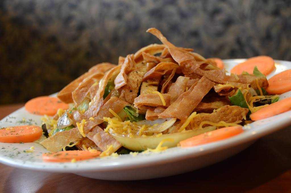 Silver Dollar Restaurant Elwood | restaurant | 422 E Mississippi Ave, Elwood, IL 60421, USA | 8154236700 OR +1 815-423-6700