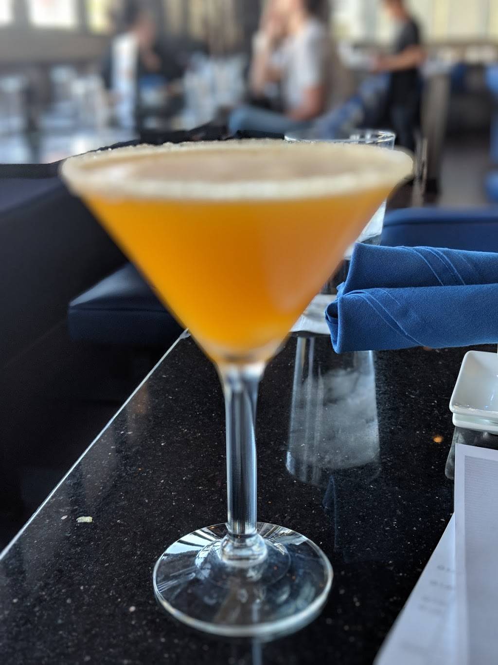 Blue Wasabi | restaurant | 2080 E Williams Field Rd, Gilbert, AZ 85295, USA | 4807229250 OR +1 480-722-9250