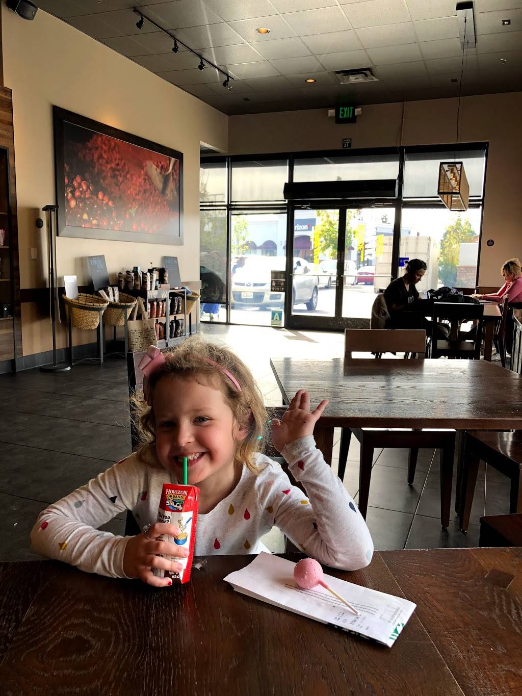 Starbucks | cafe | 3700 California Ave Suite #400, Bakersfield, CA 93309, USA | 6614773089 OR +1 661-477-3089