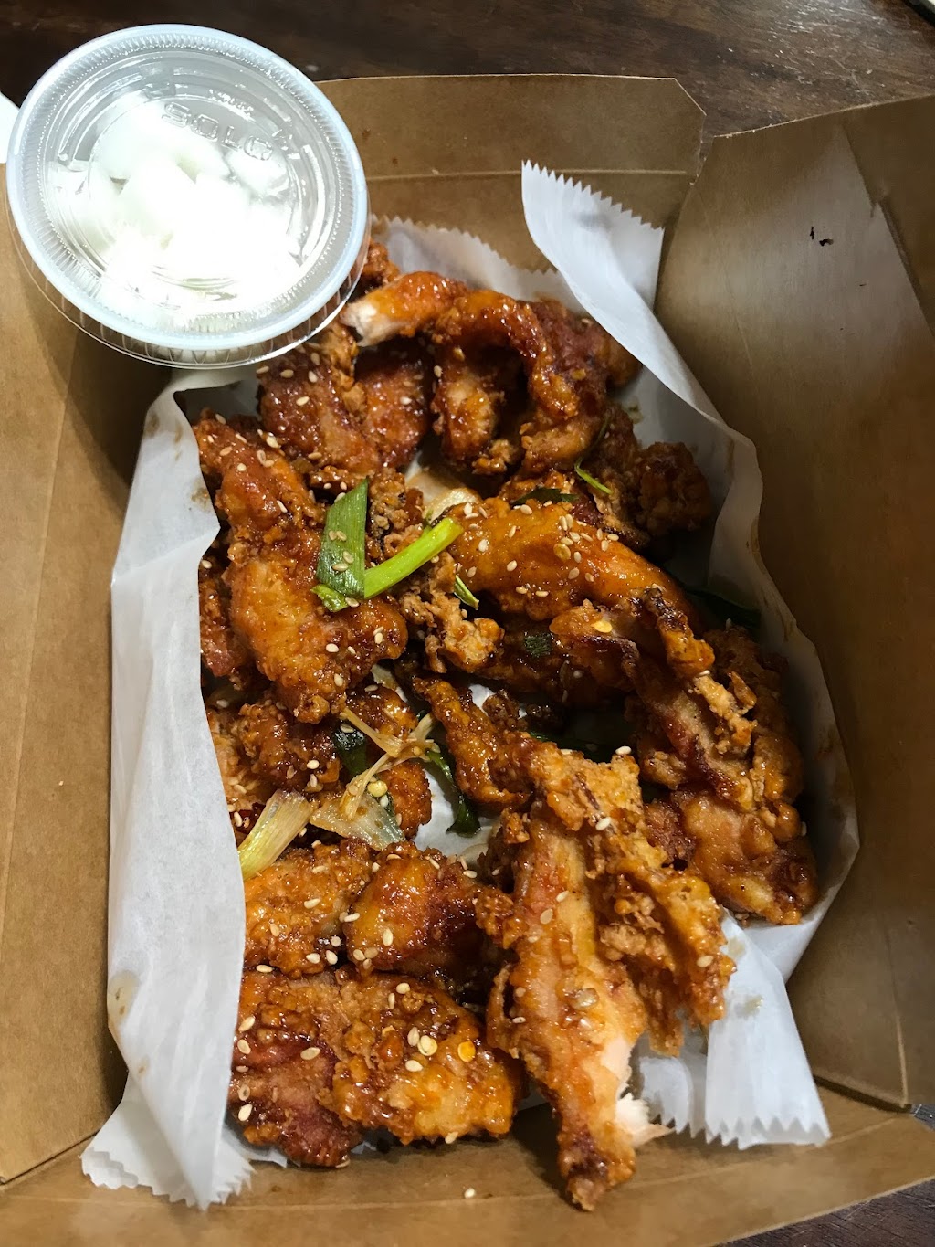 Left Wing | meal takeaway | 1789 Central Park Ave, Yonkers, NY 10710, USA | 2018199393 OR +1 201-819-9393