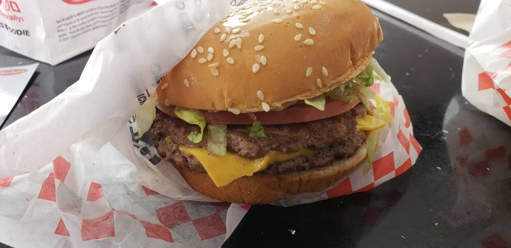 Checkers | restaurant | 122-21 Merrick Blvd, Jamaica, NY 11434, USA | 7187122420 OR +1 718-712-2420