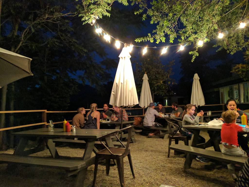 Buckaroo Diner/ ol Buckaroo | restaurant | 41695 Sierra Dr, Three Rivers, CA 93271, USA | 5594655088 OR +1 559-465-5088