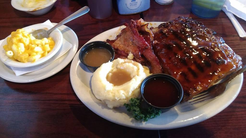 Hog Heaven | restaurant | 1290 W High Ave, New Philadelphia, OH 44663, USA | 3303088040 OR +1 330-308-8040