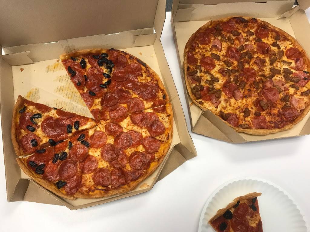 Pizza Hut | restaurant | 7652 Gessner Rd, Houston, TX 77040, USA | 8324673350 OR +1 832-467-3350