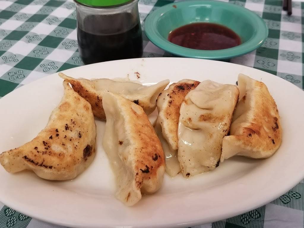 Just Won Ton | restaurant | 1241 Vicente St, San Francisco, CA 94116, USA | 4156812999 OR +1 415-681-2999