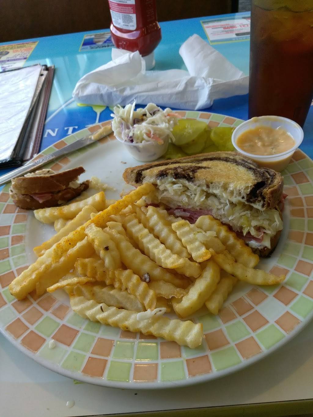 Athenian Restaurant | restaurant | 1130 N Tamiami Trail, North Fort Myers, FL 33903, USA | 2396566212 OR +1 239-656-6212