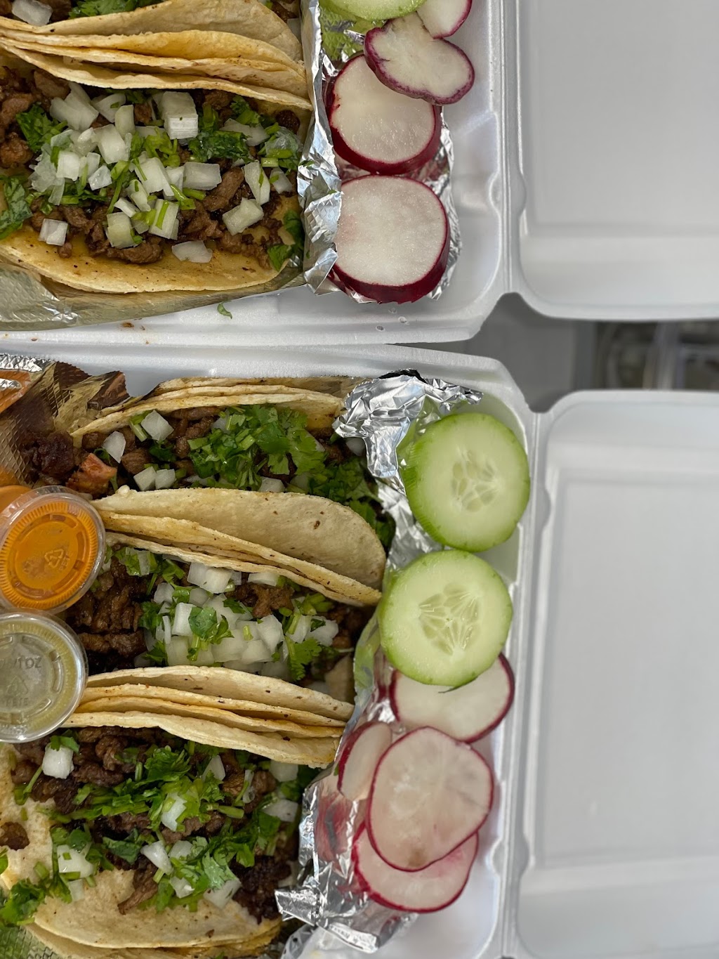 Tacos y pollos el buen sabor | restaurant | 1504 Massengale St, Pflugerville, TX 78660, USA | 7372963621 OR +1 737-296-3621