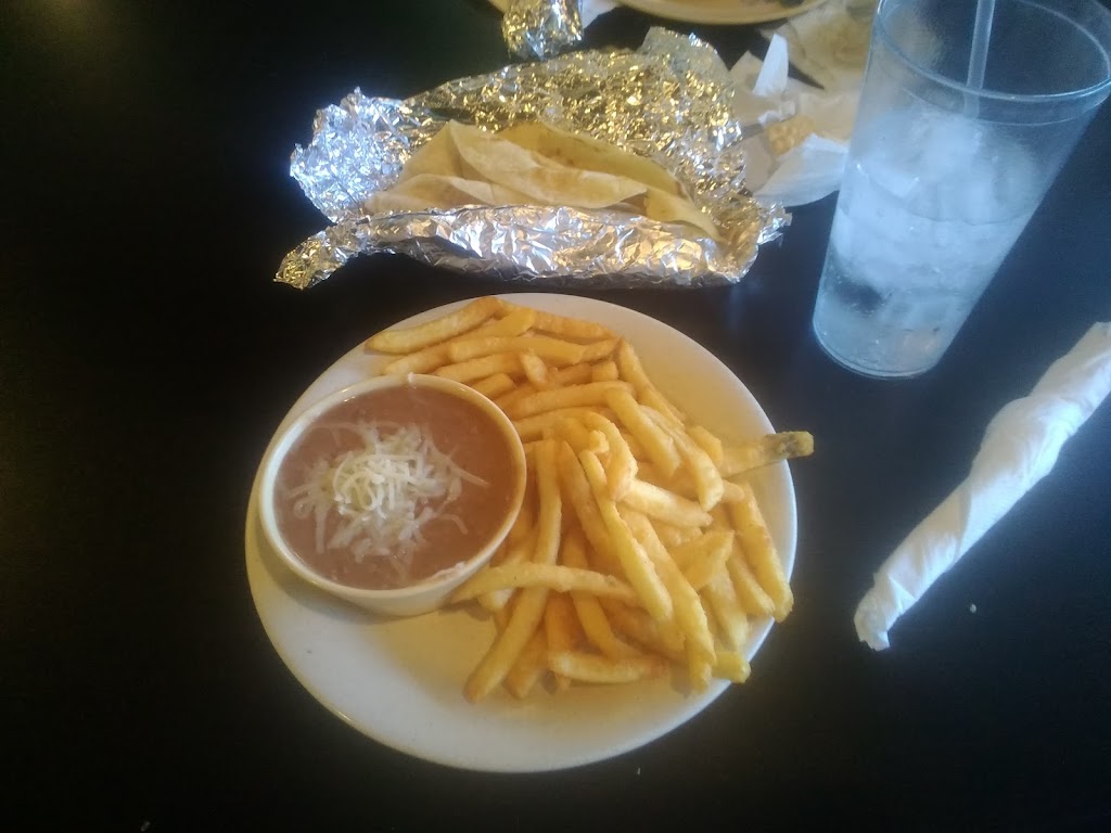 Mar y Tierra | restaurant | 5702 19th St, Lubbock, TX 79407, USA | 8064075009 OR +1 806-407-5009