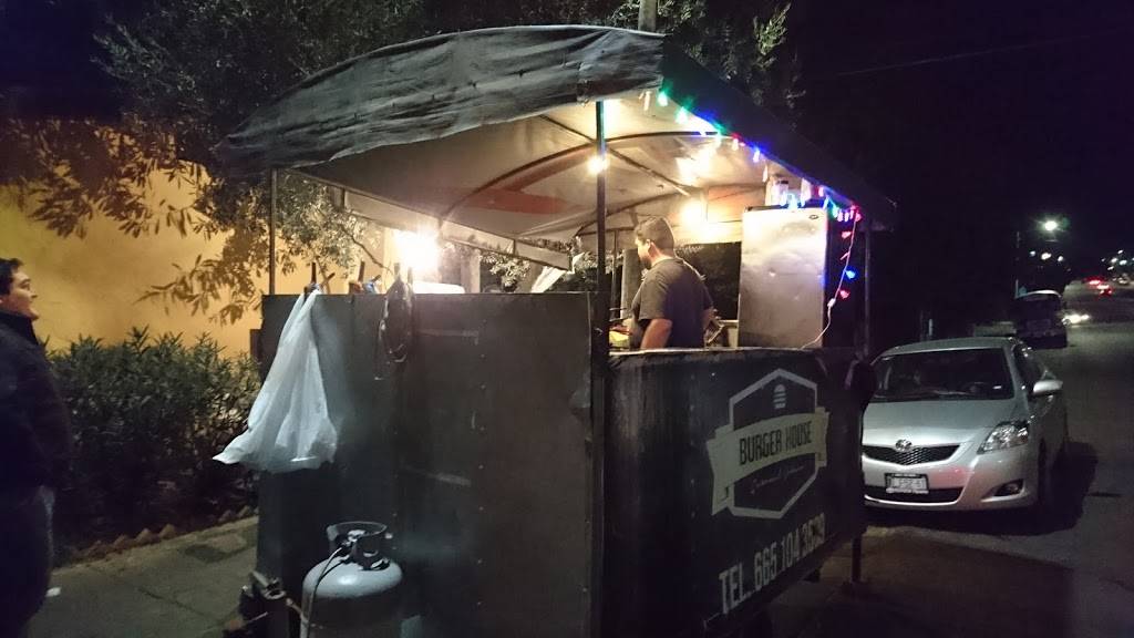 Burger House | restaurant | El Refugio, 21440 Tecate, B.C., Mexico | 016651043509 OR +52 665 104 3509