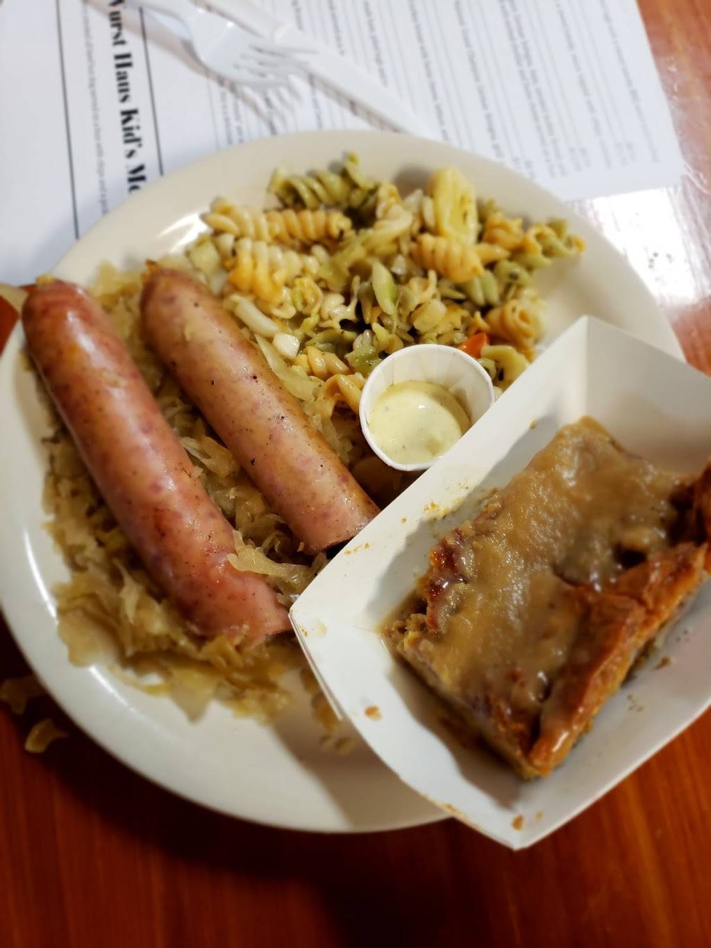 Hermann Wurst Haus | restaurant | 234 E 1st St, Hermann, MO 65041, USA | 5734862266 OR +1 573-486-2266