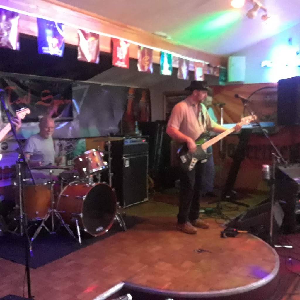 Cliffside Key Club | restaurant | 2118 S Main St, Akron, OH 44301, USA | 3307249770 OR +1 330-724-9770