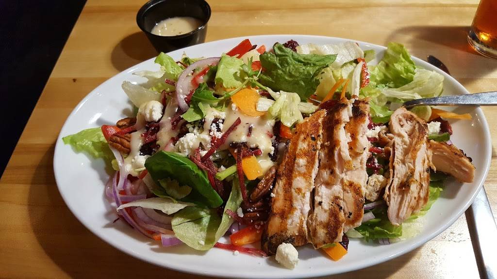 Boston Pizza | restaurant | 1090 Wellington Rd, London, ON N6E 1M2, Canada | 5196815009 OR +1 519-681-5009