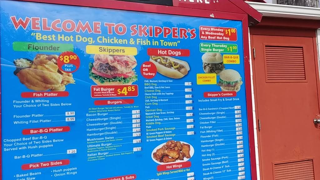 Skippers All Beef Hot Dogs | restaurant | 1940 E Market St, Greensboro, NC 27401, USA | 3362743647 OR +1 336-274-3647