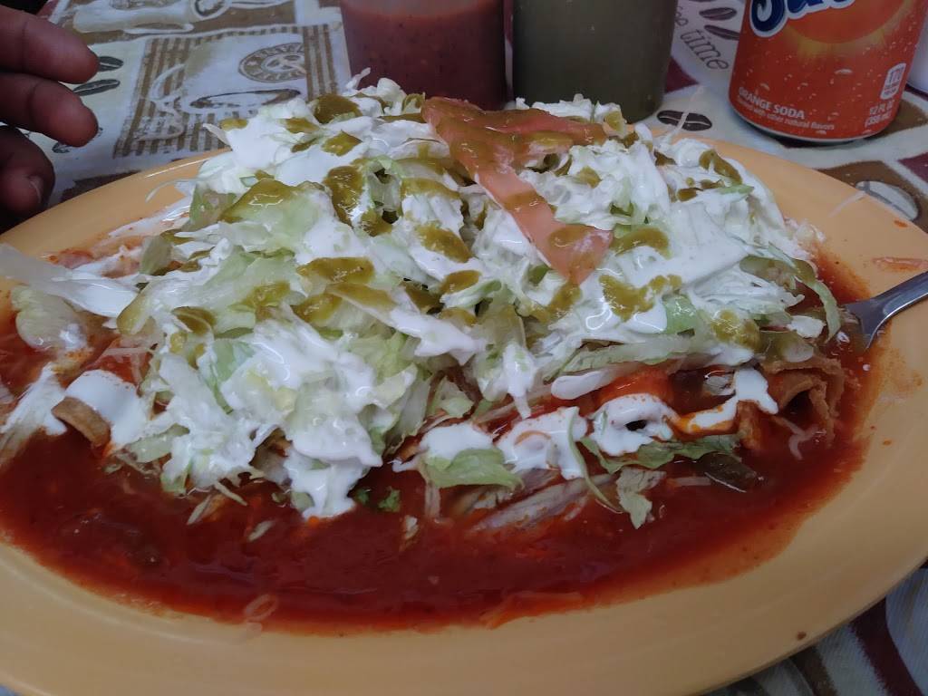 Taqueria Olmos | restaurant | 3405 Azle Ave, Fort Worth, TX 76106, USA | 8176266359 OR +1 817-626-6359