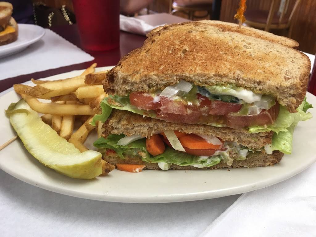 Cafe In Paradise | restaurant | 250 Sebastian Blvd #9, Sebastian, FL 32958, USA | 7725819985 OR +1 772-581-9985