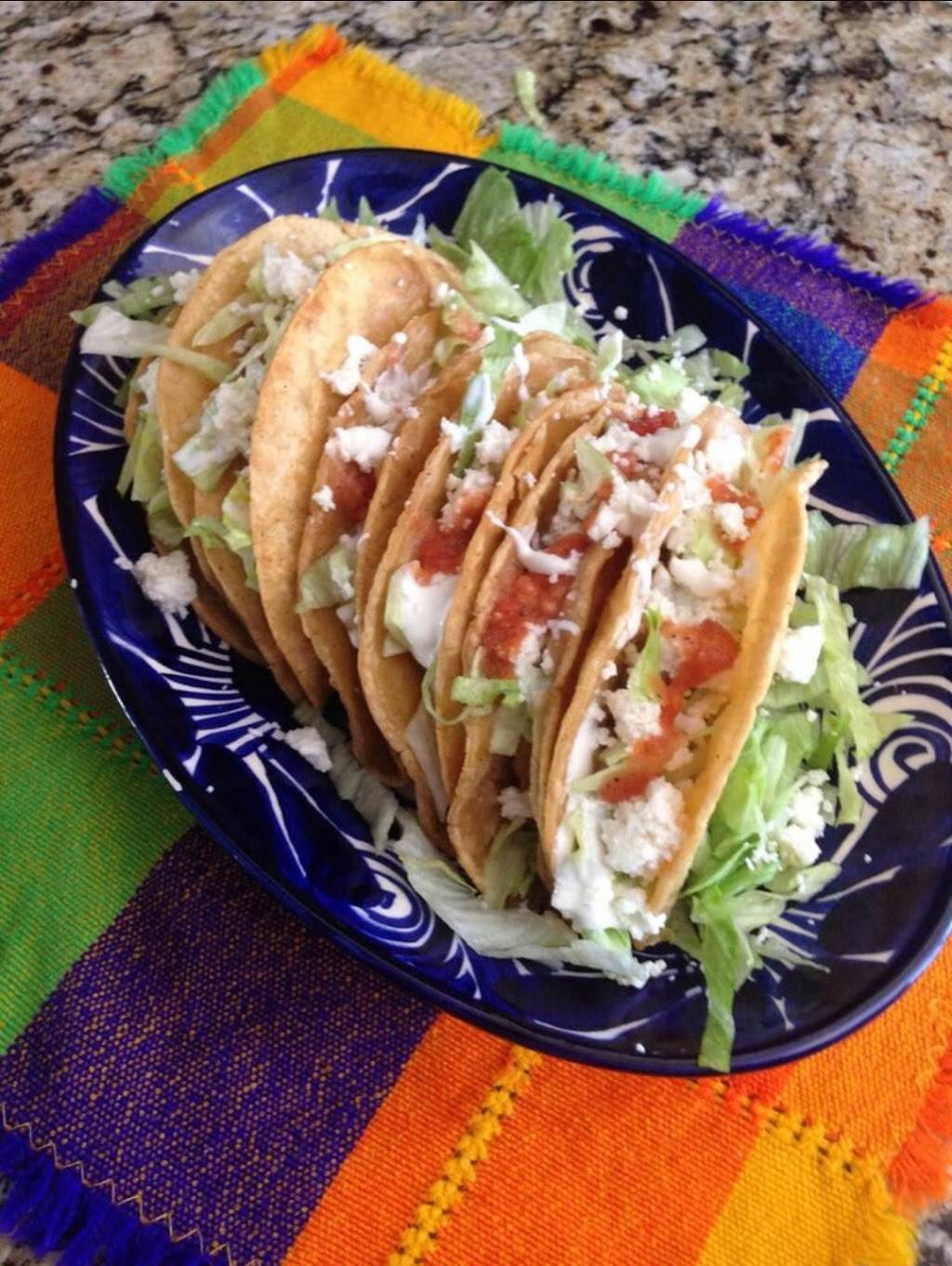 Antojitos Los Cuates | restaurant | 2323 Rosecrans Ave, Compton, CA 90221, USA | 5624699944 OR +1 562-469-9944