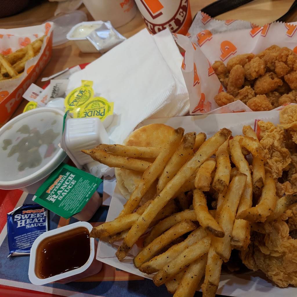 Popeyes Louisiana Kitchen | restaurant | 901 El Camino Ave, Sacramento, CA 95815, USA | 9165642778 OR +1 916-564-2778