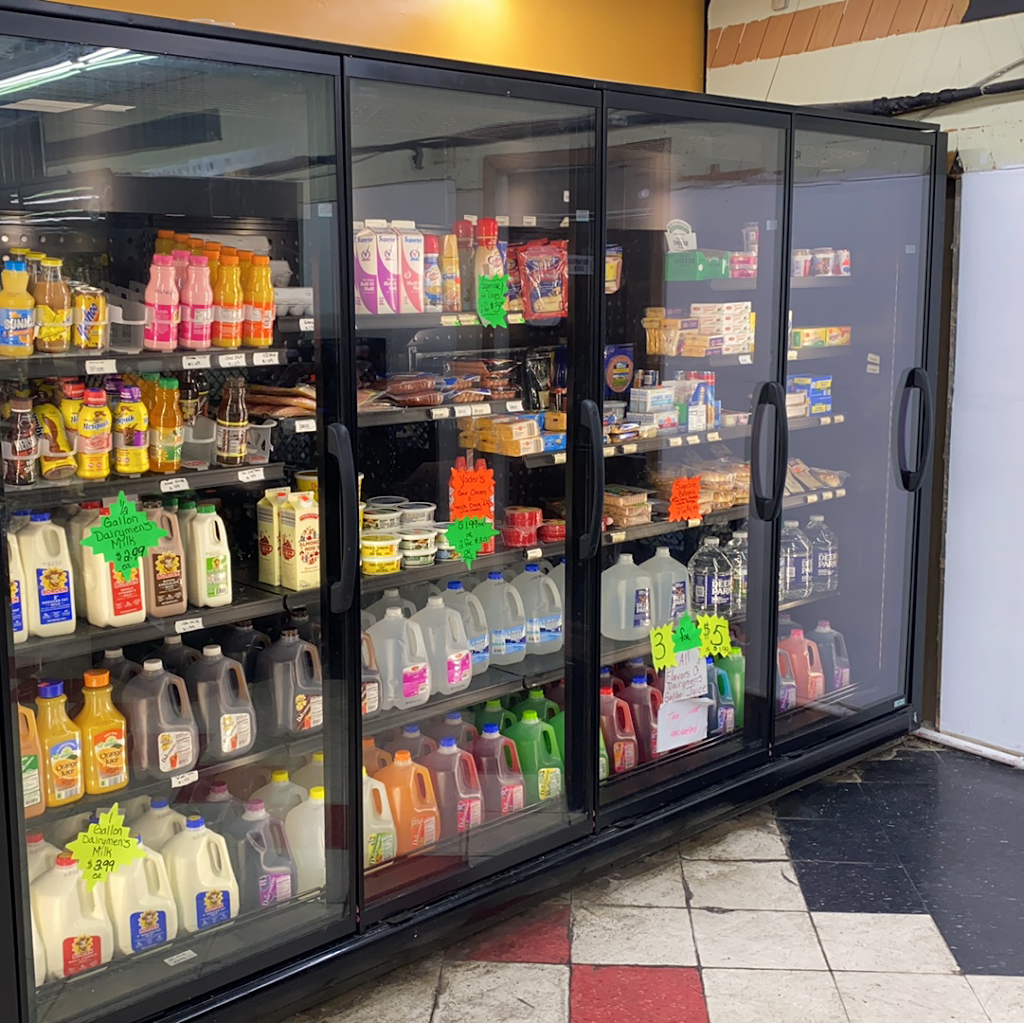 Convenient Food Mart | restaurant | 1401 East Ave, Elyria, OH 44035, USA | 4402194820 OR +1 440-219-4820