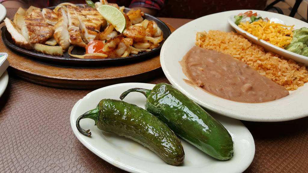 El Fenix Mexican Restaurant | restaurant | 6122, 3904 Towne Crossing Blvd, Mesquite, TX 75150, USA | 9722798900 OR +1 972-279-8900