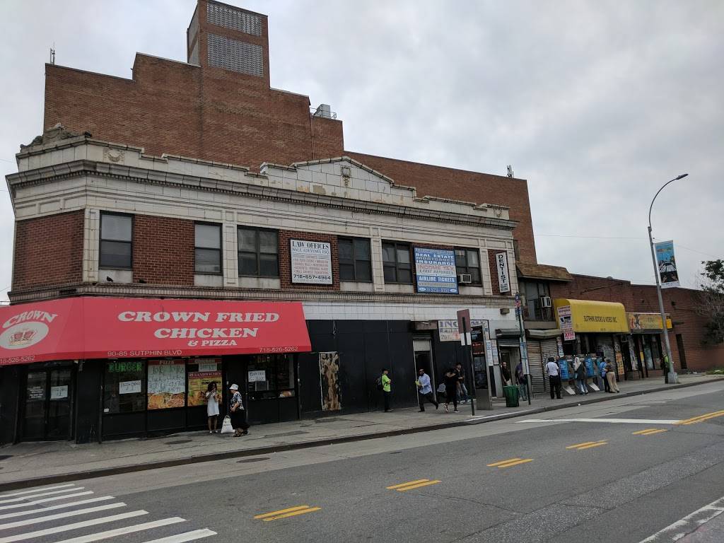 Crown Fried Chicken and Pizza | restaurant | 90-85 Sutphin Blvd, Jamaica, NY 11435, USA | 7185265262 OR +1 718-526-5262