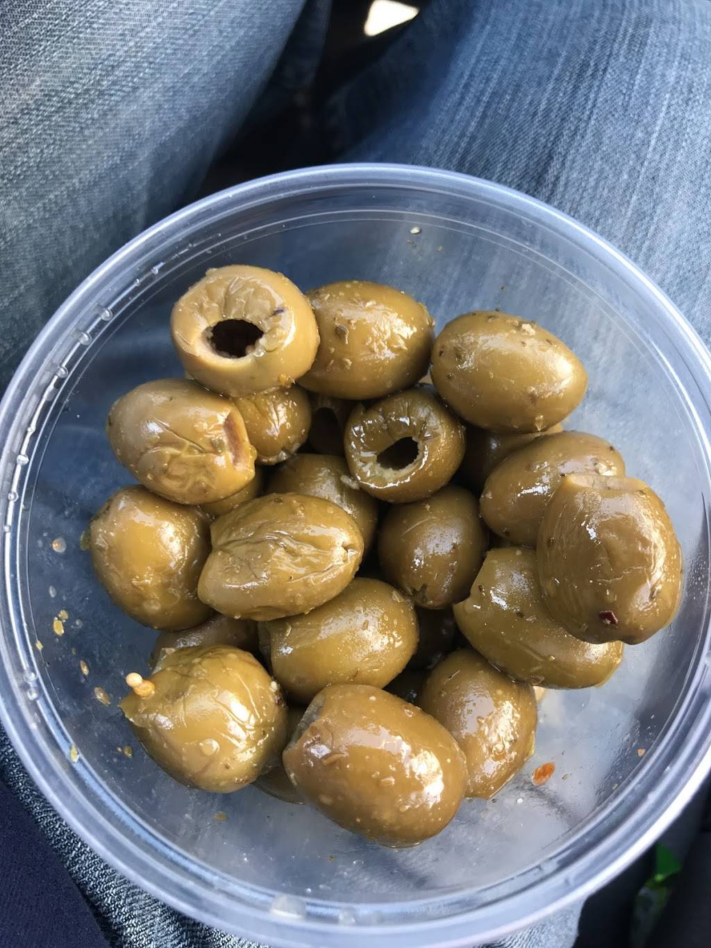 Vitellis Deli | restaurant | 12401 Hesperia Rd #7, Victorville, CA 92395, USA | 7608431965 OR +1 760-843-1965