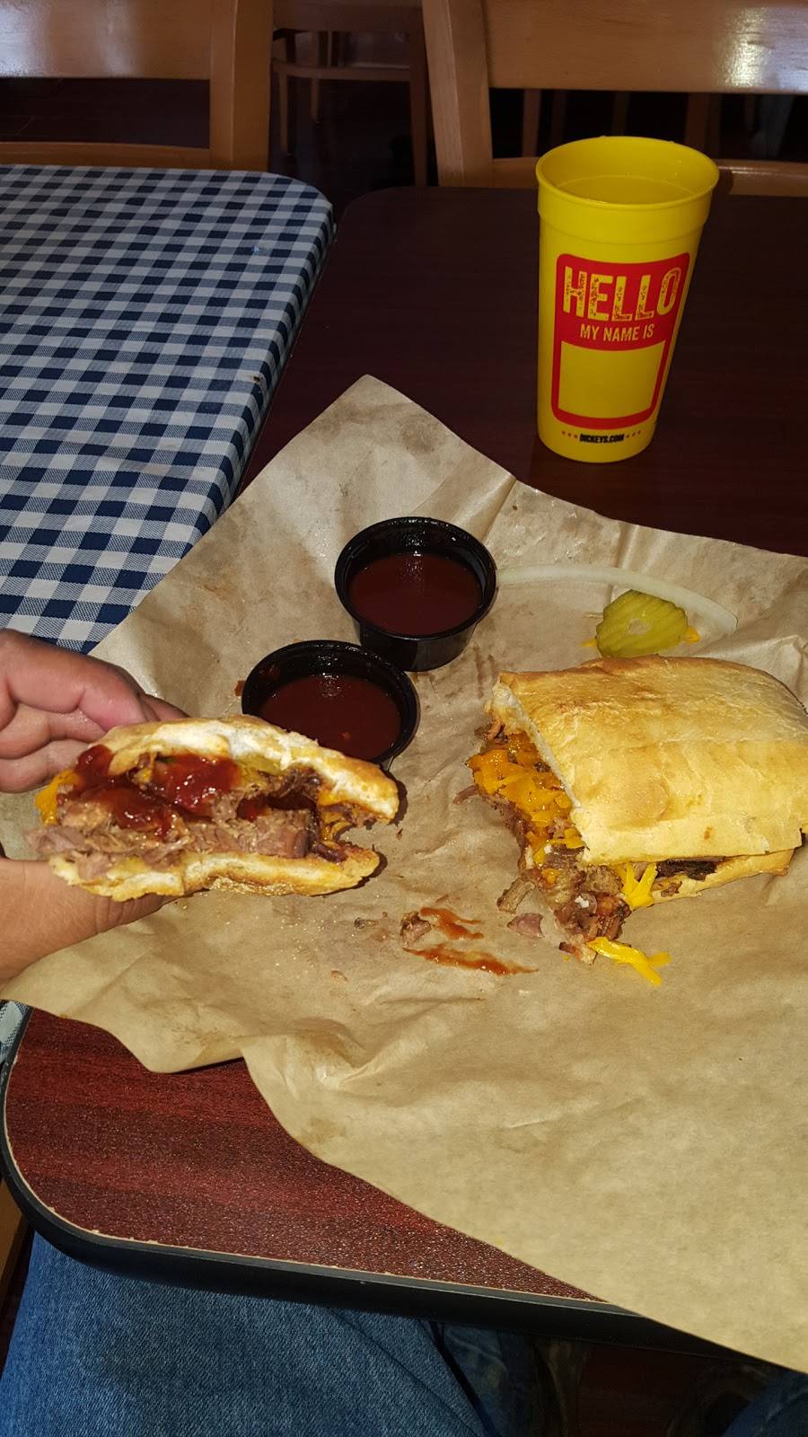 Carrie Out | restaurant | 11712 Central Ave, Chino, CA 91710, USA | 9096285893 OR +1 909-628-5893