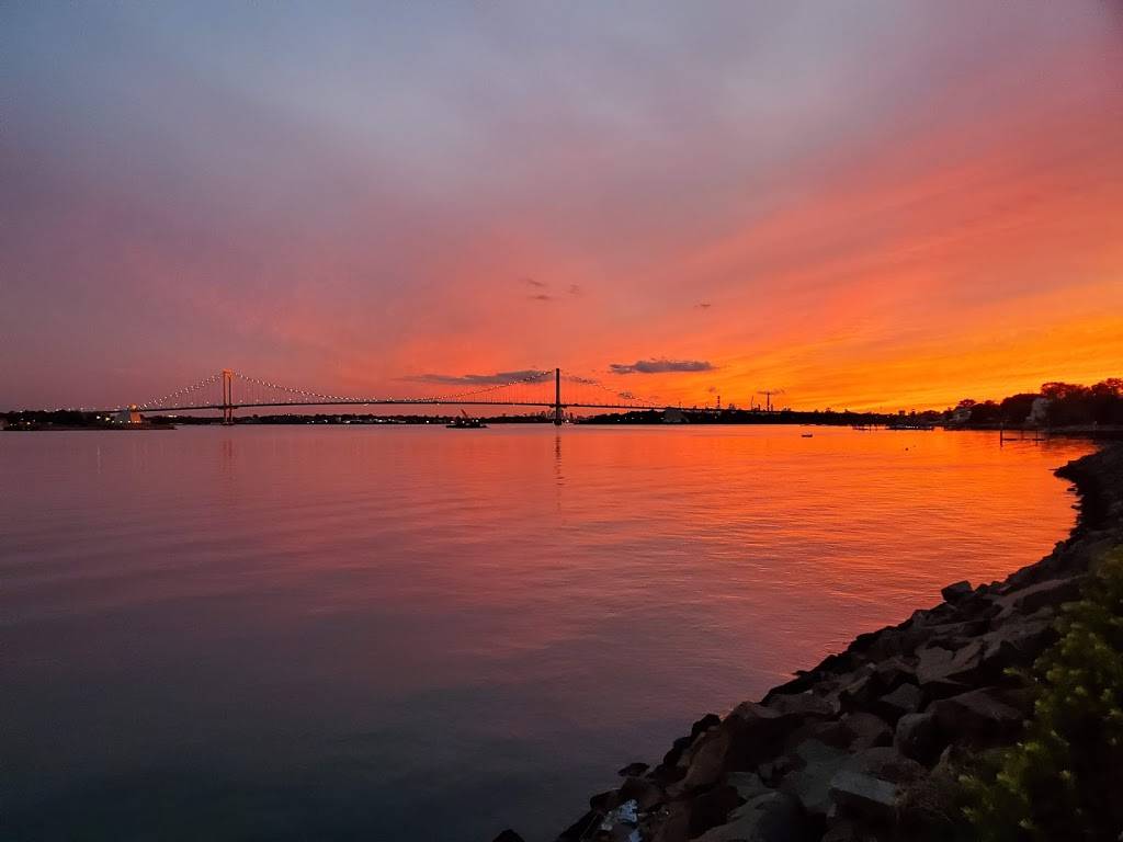 Marina Del Rey | restaurant | 1 Marina Dr, The Bronx, NY 10465, USA | 7189316500 OR +1 718-931-6500