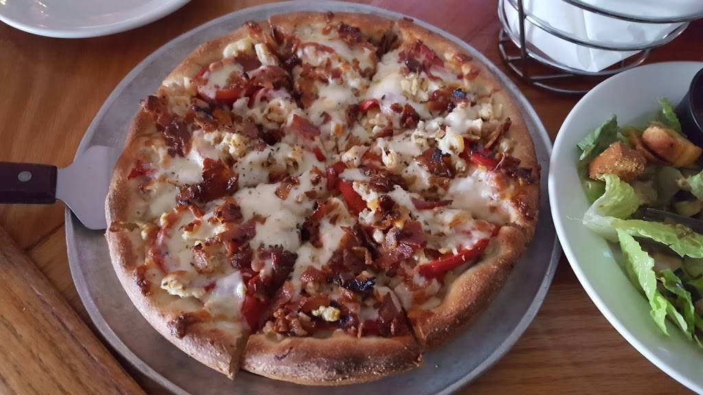 Buonavita | restaurant | 284 N Maple St, Enfield, CT 06082, USA | 8607495903 OR +1 860-749-5903