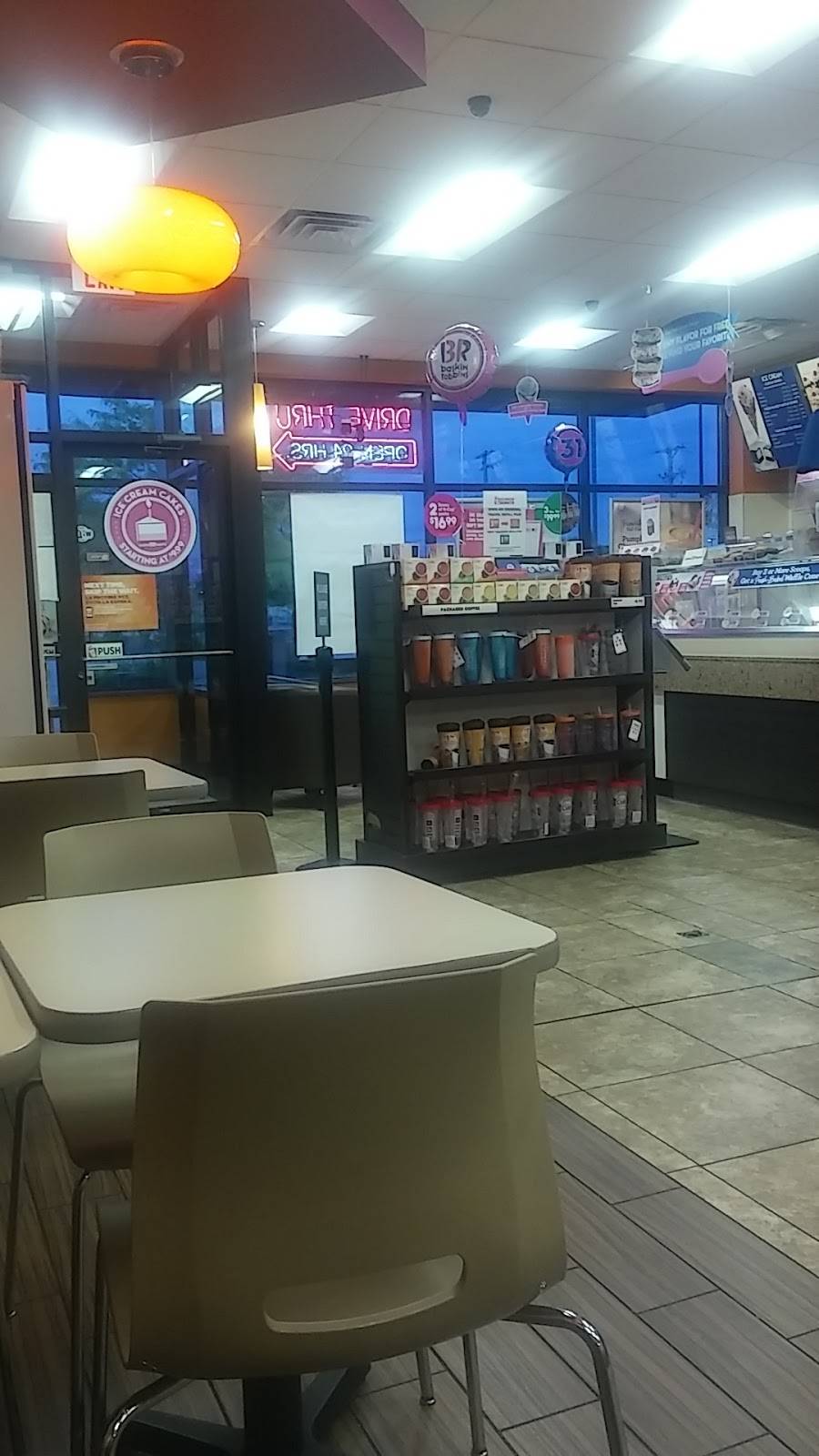 Dunkin | cafe | 7450 Barrington Rd, Hanover Park, IL 60133, USA | 6305401740 OR +1 630-540-1740