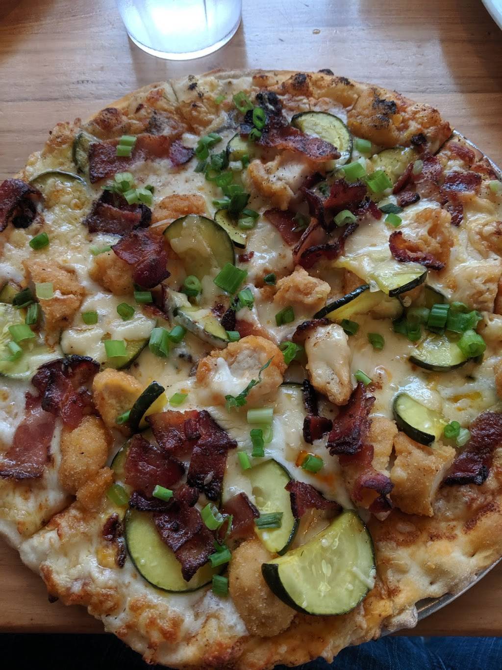 Gusto Pizza Co. | meal takeaway | 1905 Ingersoll Ave, Des Moines, IA 50309, USA | 5152448786 OR +1 515-244-8786