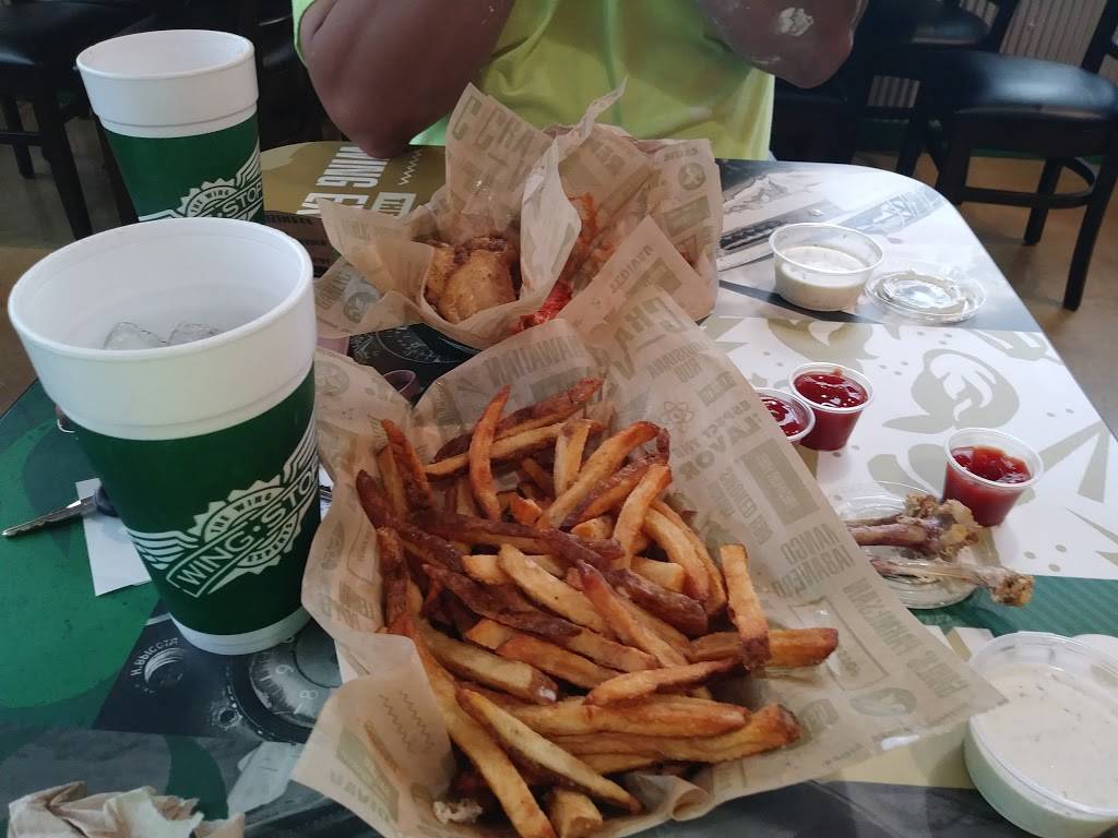 Wingstop | restaurant | 540 Southbridge St, Worcester, MA 01610, USA | 7742439464 OR +1 774-243-9464