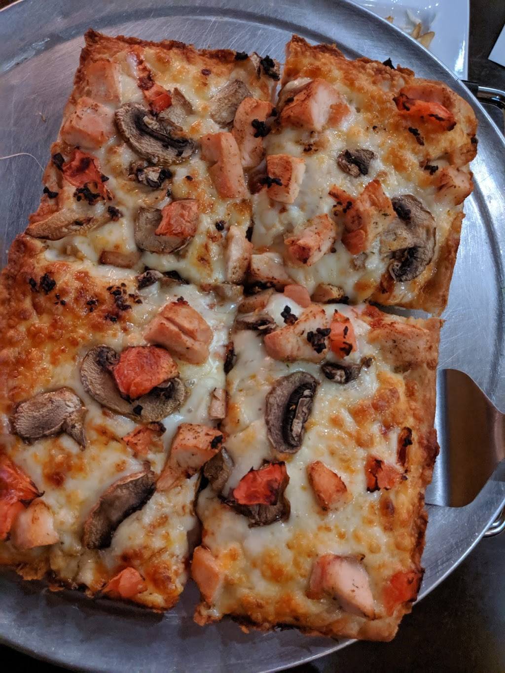 Shields Pizza | meal delivery | 5057 Woodward Ave, Detroit, MI 48202, USA | 3132626087 OR +1 313-262-6087