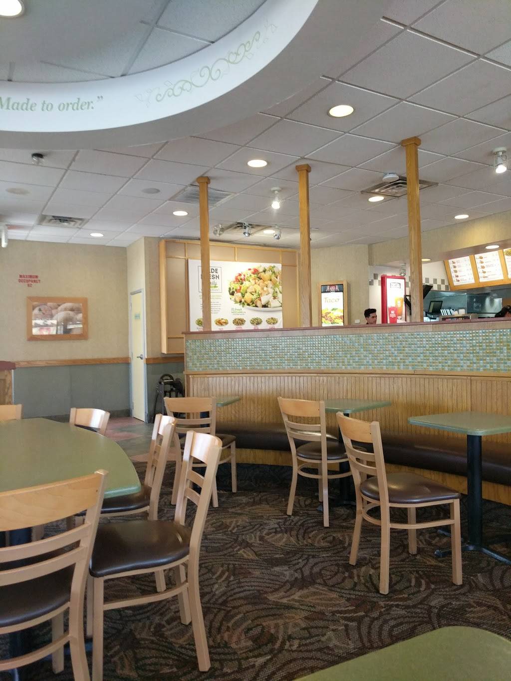 Wendys | restaurant | 12671 Moreno Beach Dr, Moreno Valley, CA 92555, USA | 9516019168 OR +1 951-601-9168