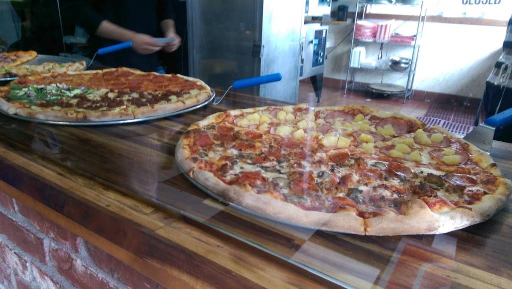 Papis Pizza Roma | restaurant | 10616 San Pablo Ave, El Cerrito, CA 94530, USA | 5105259554 OR +1 510-525-9554