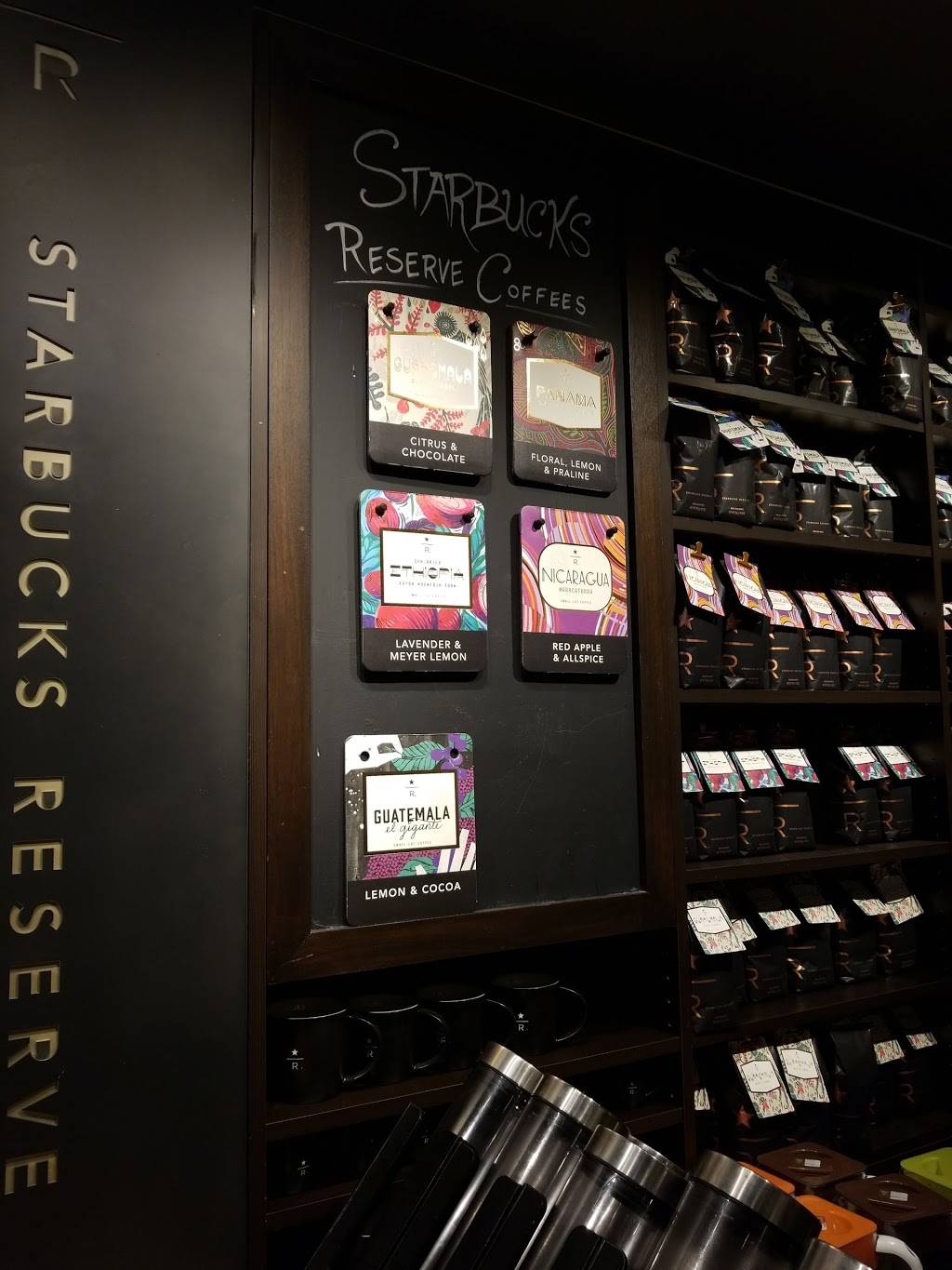 Starbucks | cafe | 475 N Broadway, Jericho, NY 11753, USA | 5164334611 OR +1 516-433-4611