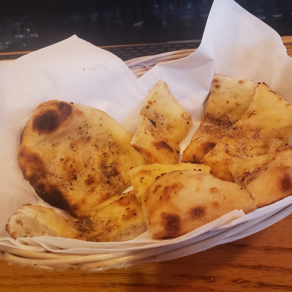 Ellies Bistro | restaurant | 20 Green St, Newark, NJ 07102, USA | 9737322385 OR +1 973-732-2385